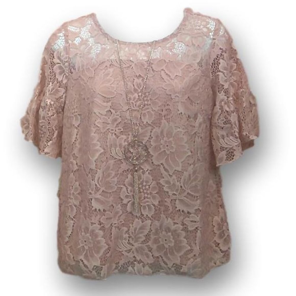 Dress barn women lace top  Petite  Small